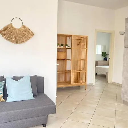 Apartment Luminoso Bilocale Con Balcone A Borgio Verezzi