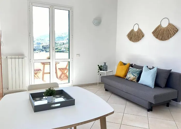 Appartement Luminoso Bilocale Con Balcone A *