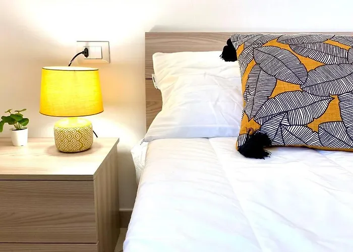 Lägenhet Luminoso Bilocale Con Balcone A Borgio Verezzi